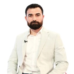 Rövşen Abdullaoğlu