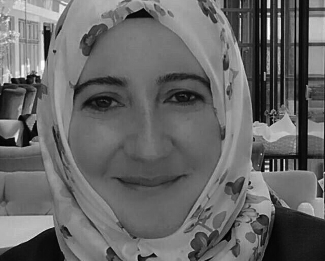 Prof. Dr. Esma Sayın